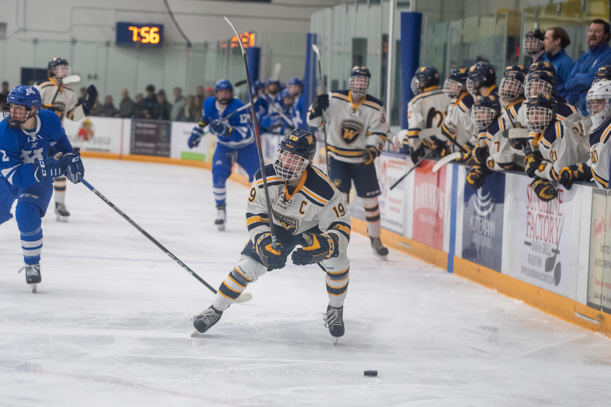 Minnetonka vs Wayzata Feb2-23 Earl Ebensteiner48